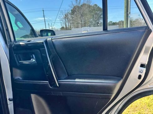 Used 2015 Toyota 4Runner Trail image 16