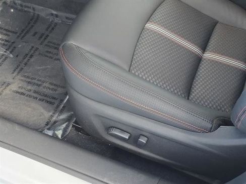 New 2025 Nissan Altima 2.5 SR w/ SR Premium Package image 15