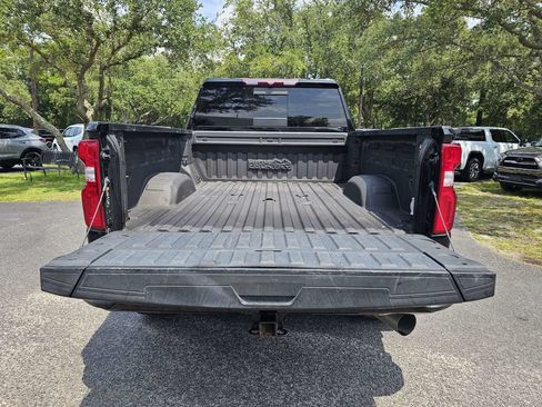 Used 2022 Chevrolet Silverado 2500 High Country w/ Safety Package II AWD/4WD image 13
