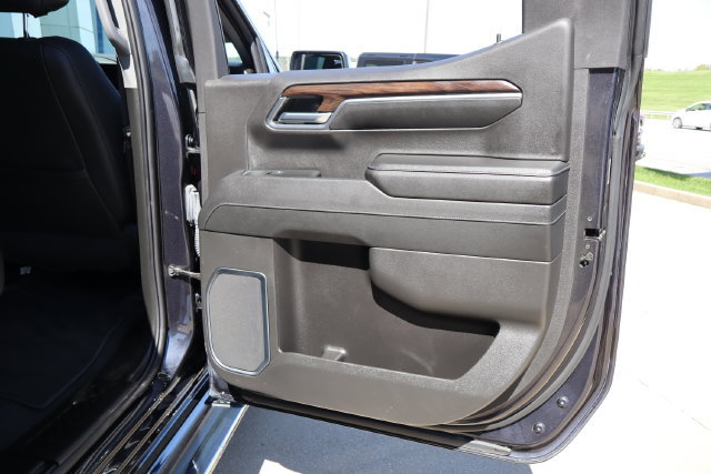 Used 2024 GMC Sierra 1500 SLT w/ SLT Premium Plus Package AWD/4WD image 38