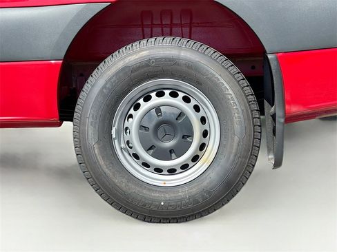 New 2025 Mercedes-Benz Sprinter 2500 image 26