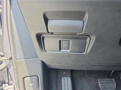 New 2026 Land Rover Range Rover Evoque S image 26