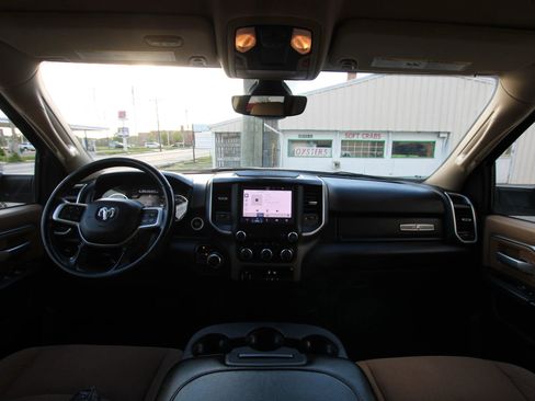 Used 2022 RAM 2500 Lone Star w/ Level A Equipment Group AWD/4WD image 10