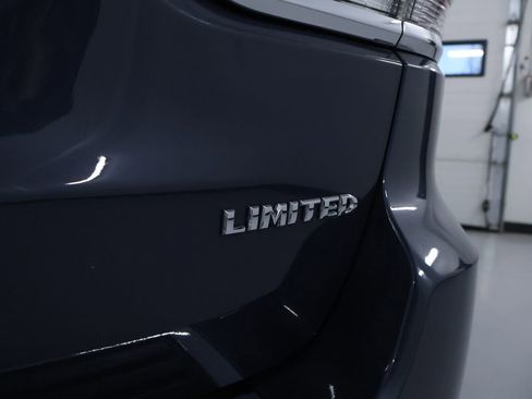 Used 2020 Jeep Grand Cherokee Limited image 11