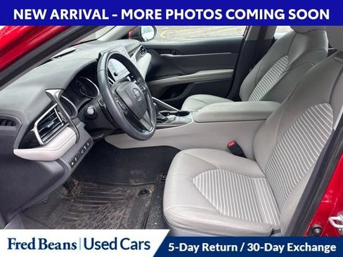 Used 2024 Toyota Camry SE w/ Cold Weather Package FWD image 6