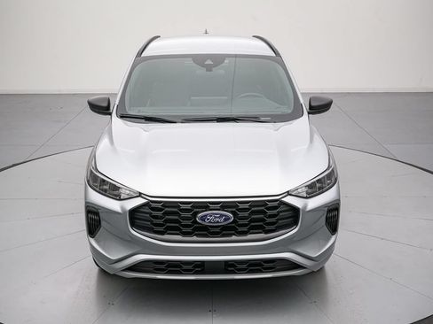 Certified 2024 Ford Escape ST-Line w/ Tech Pack #1 AWD/4WD image 9
