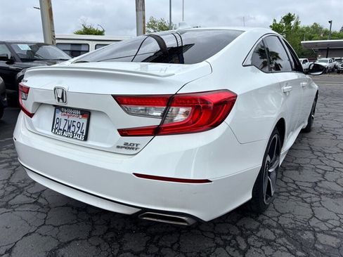 Used 2019 Honda Accord Sport image 3