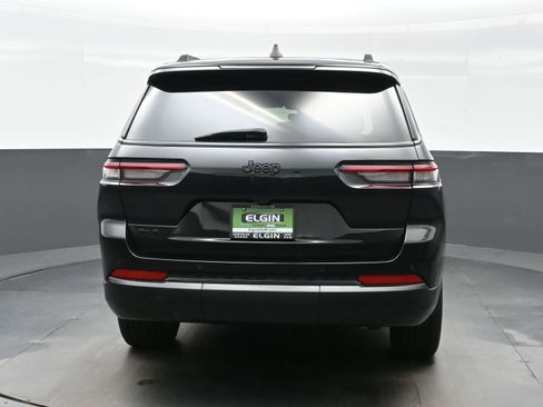 Used 2024 Jeep Grand Cherokee L Altitude image 5