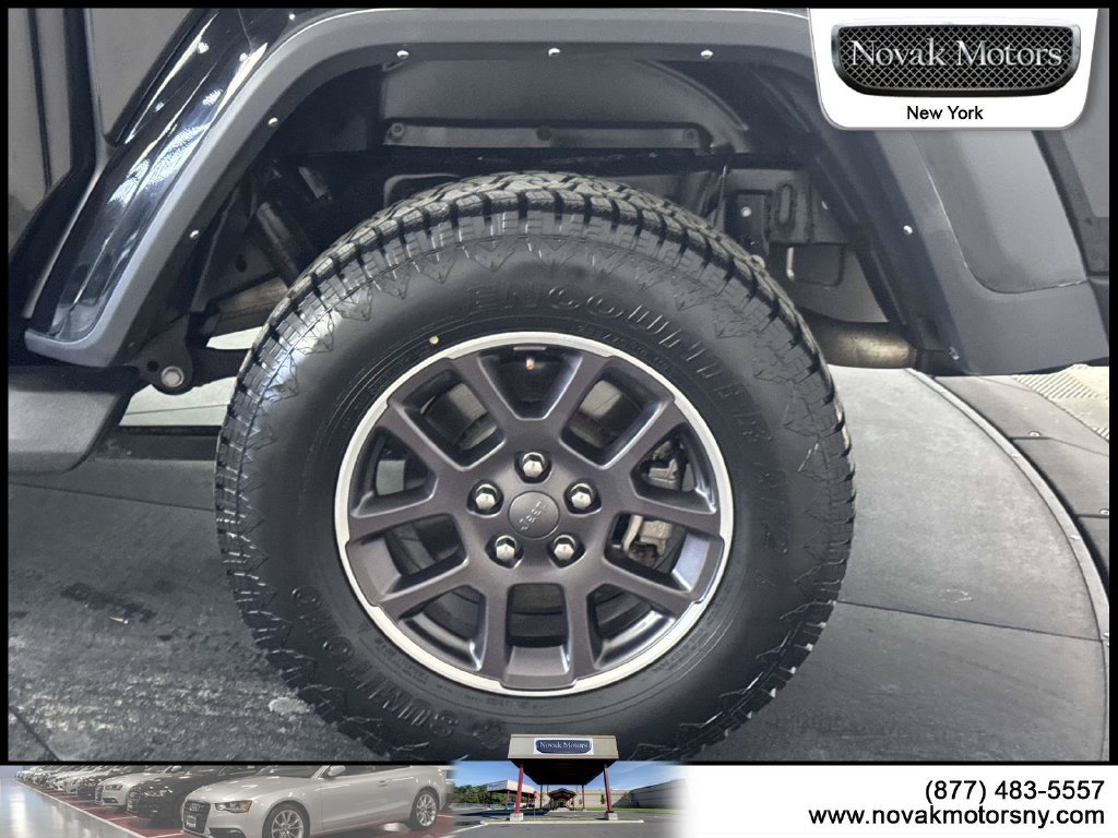 Used 2021 Jeep Gladiator Overland AWD/4WD image 6