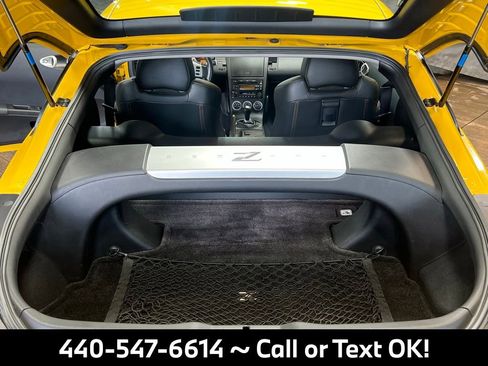 Used 2005 Nissan 350Z Touring w/ (K96) Aerodynamics Pkg image 15