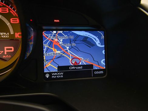 Used 2019 Ferrari Portofino image 44