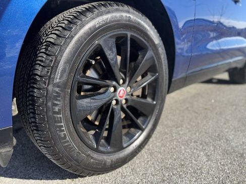 Used 2022 Jaguar F-PACE S image 2