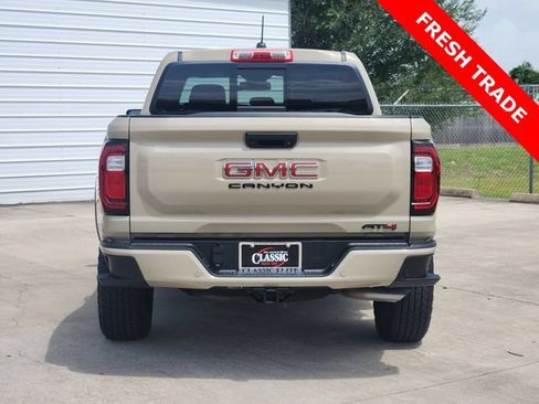 Used 2024 GMC Canyon AT4 w/ Technology Package AWD/4WD image 6