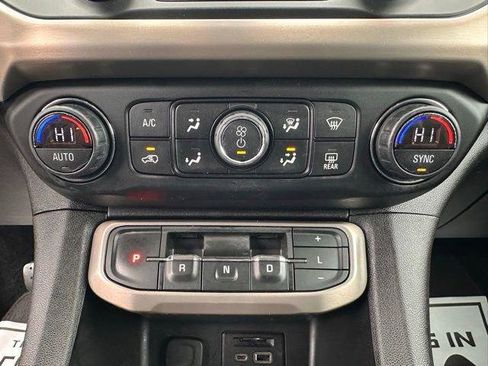 Used 2020 GMC Acadia Denali FWD image 24