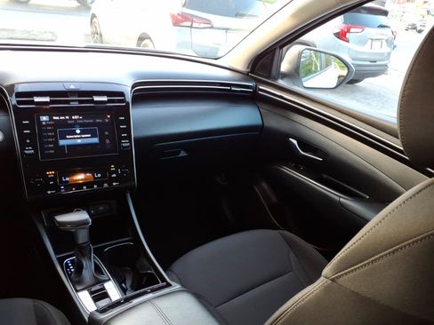 Used 2024 Hyundai Tucson SEL FWD image 14
