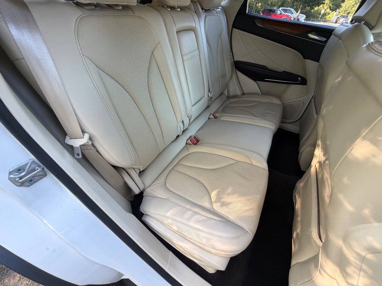 Used 2016 Lincoln MKC Reserve AWD/4WD image 14