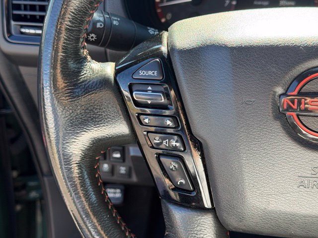 Used 2024 Nissan Frontier PRO-4X AWD/4WD image 32