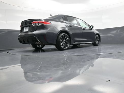 Certified 2025 Toyota Corolla SE FWD image 29