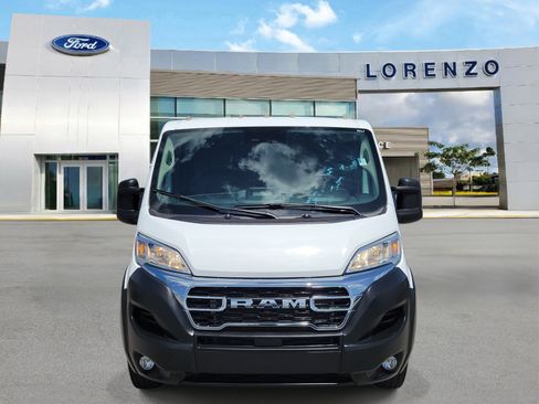 Used 2025 RAM ProMaster 2500 w/ U-Haul Equipment Group FWD image 2