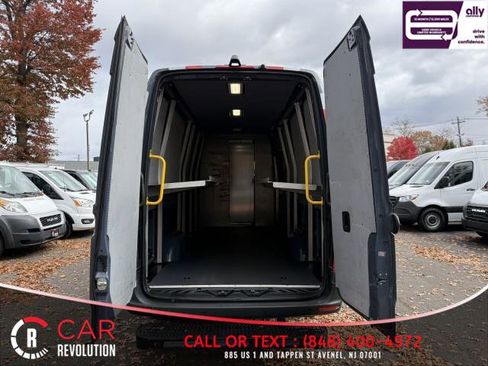 Used 2019 Mercedes-Benz Sprinter 170 image 6