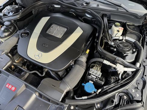 Used 2011 Mercedes-Benz E 350 4MATIC Wagon image 24