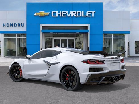 New 2026 Chevrolet Corvette Z06 w/ Z07 Performance Package RWD image 3