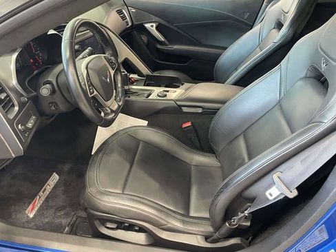 Used 2015 Chevrolet Corvette Z06 w/ 3LZ Preferred Equipment Group image 9