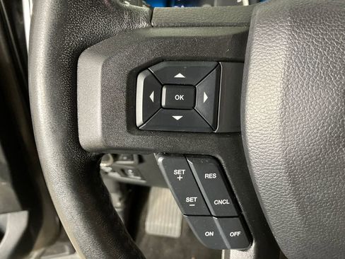 Used 2019 Ford F150 XLT w/ Equipment Group 302A Luxury image 17