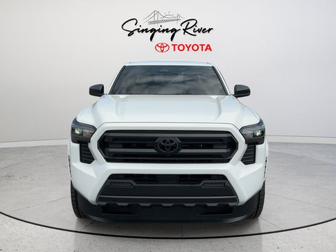 Used 2026 Toyota Tacoma SR AWD/4WD image 2