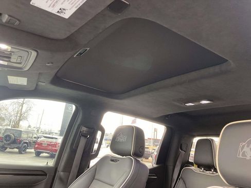 Used 2023 GMC Sierra 1500 AT4X w/ AT4X AEV Edition image 13