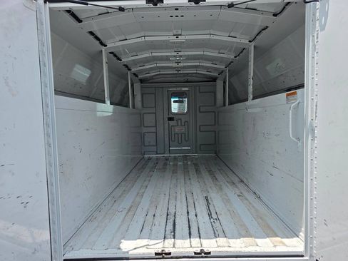Used 2019 Chevrolet Express 3500 w/ Power Convenience Package RWD image 12