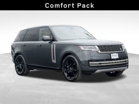 Used 2025 Land Rover Range Rover SE image 3