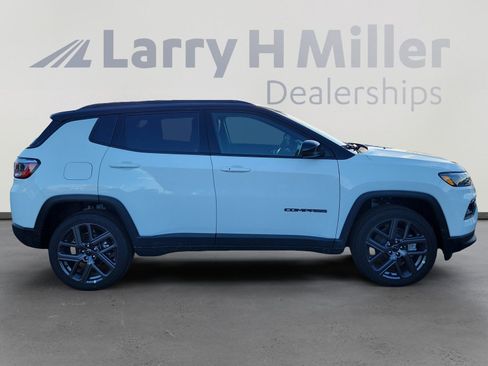 New 2026 Jeep Compass Limited image 7