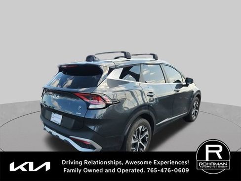 Used 2023 Kia Sportage EX AWD/4WD image 4