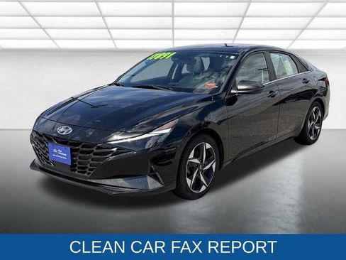 Used 2023 Hyundai Elantra Limited w/ Cargo Package FWD image 3