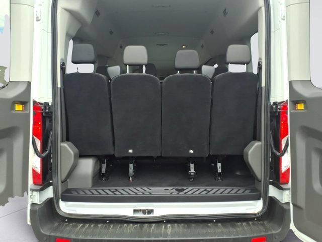 Used 2024 Ford Transit 350 XLT RWD image 8