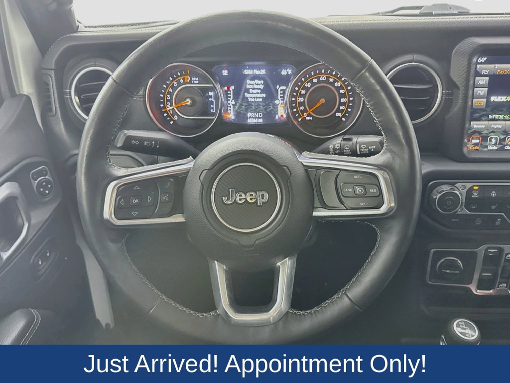 Used 2019 Jeep Wrangler Unlimited Sahara AWD/4WD image 13