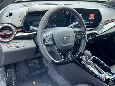 New 2026 Chevrolet Trax RS w/ Driver Confidence Package FWD image 15