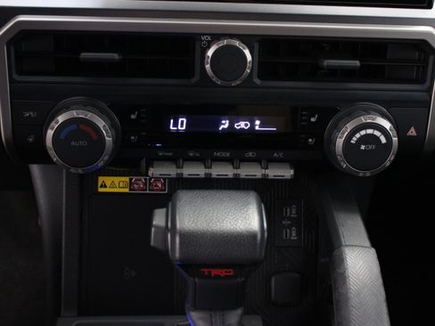 Used 2025 Toyota 4Runner TRD Off-Road Premium w/ Tow Technology Package AWD/4WD image 20