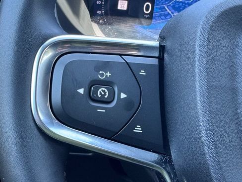 Used 2023 Volvo XC40 Recharge Ultimate w/ Protection Package Premier AWD/4WD image 13