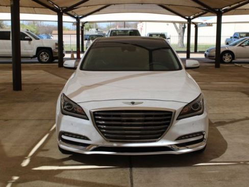 Used 2018 Genesis G80 3.8 w/ Option Group 02 image 2