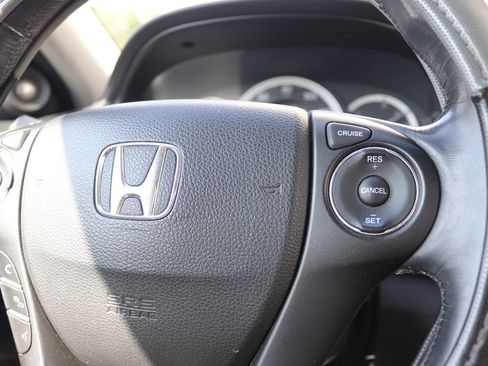 Used 2013 Honda Accord EX-L image 32