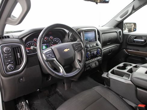 Used 2021 Chevrolet Silverado 1500 LT AWD/4WD image 24