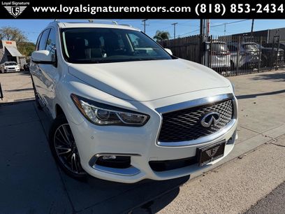 Used 2017 INFINITI QX60 Luxe w/ Deluxe Technology Package