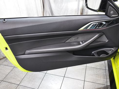 Used 2026 BMW M4 xDrive Competition AWD/4WD image 9