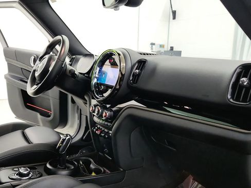 Used 2023 MINI Cooper Countryman S w/ Premium Package image 34