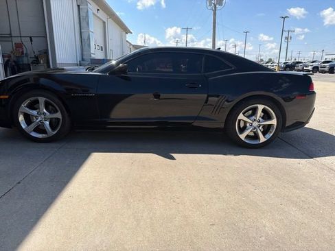 Used 2015 Chevrolet Camaro SS w/ RS Package RWD image 10