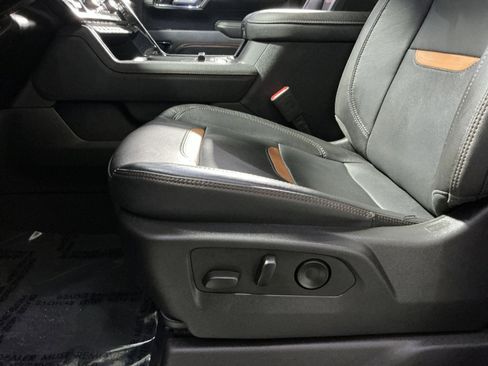 Used 2024 GMC Sierra 3500 AT4 w/ AT4 Premium Plus Package image 22