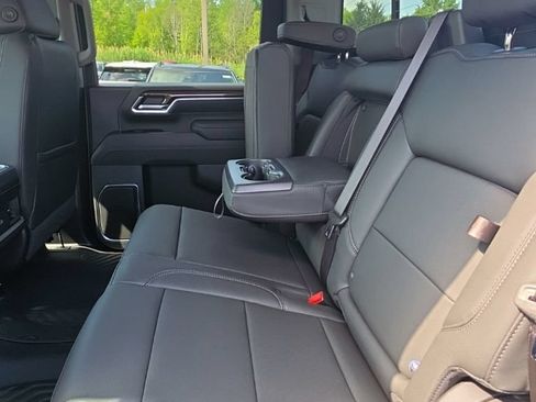 New 2026 Chevrolet Silverado 3500 LT w/ Trail Boss Package AWD/4WD image 11
