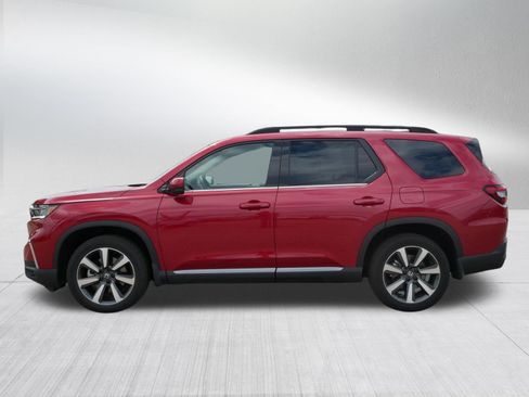 Certified 2023 Honda Pilot Touring image 4